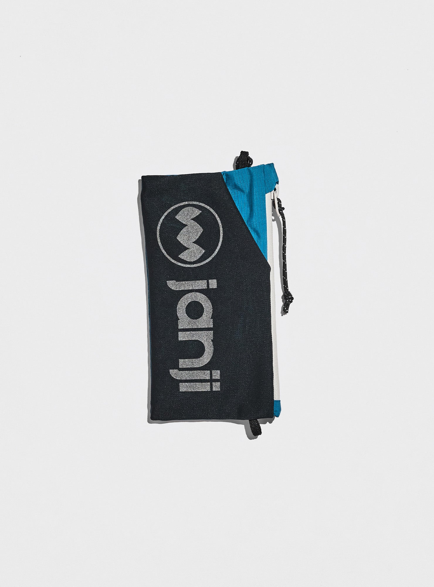Multipocket Medium Zip Pouch