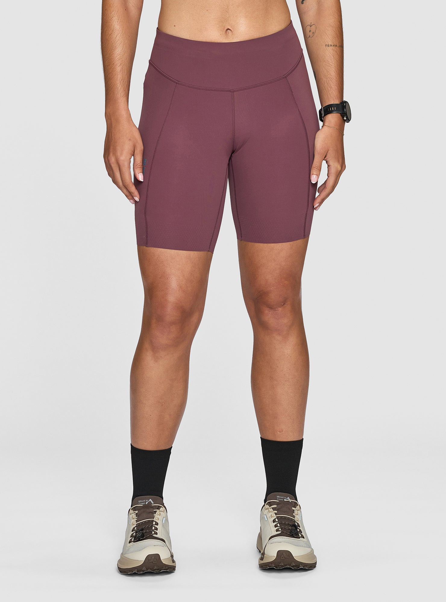 W's 7" Pace Short