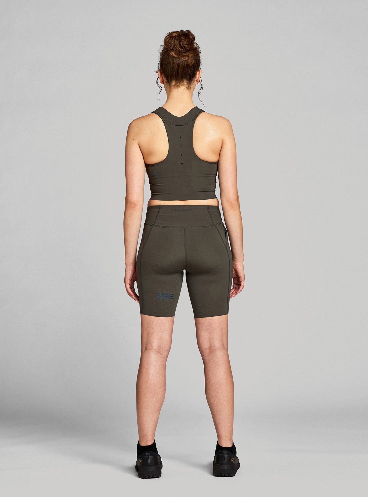 W's 7" Pace Short