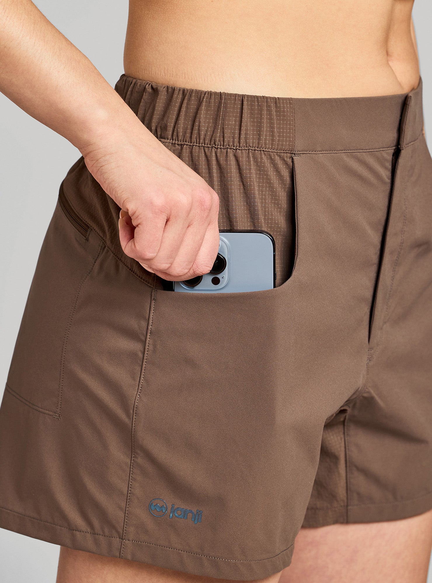 W's 4" Trekker Short
