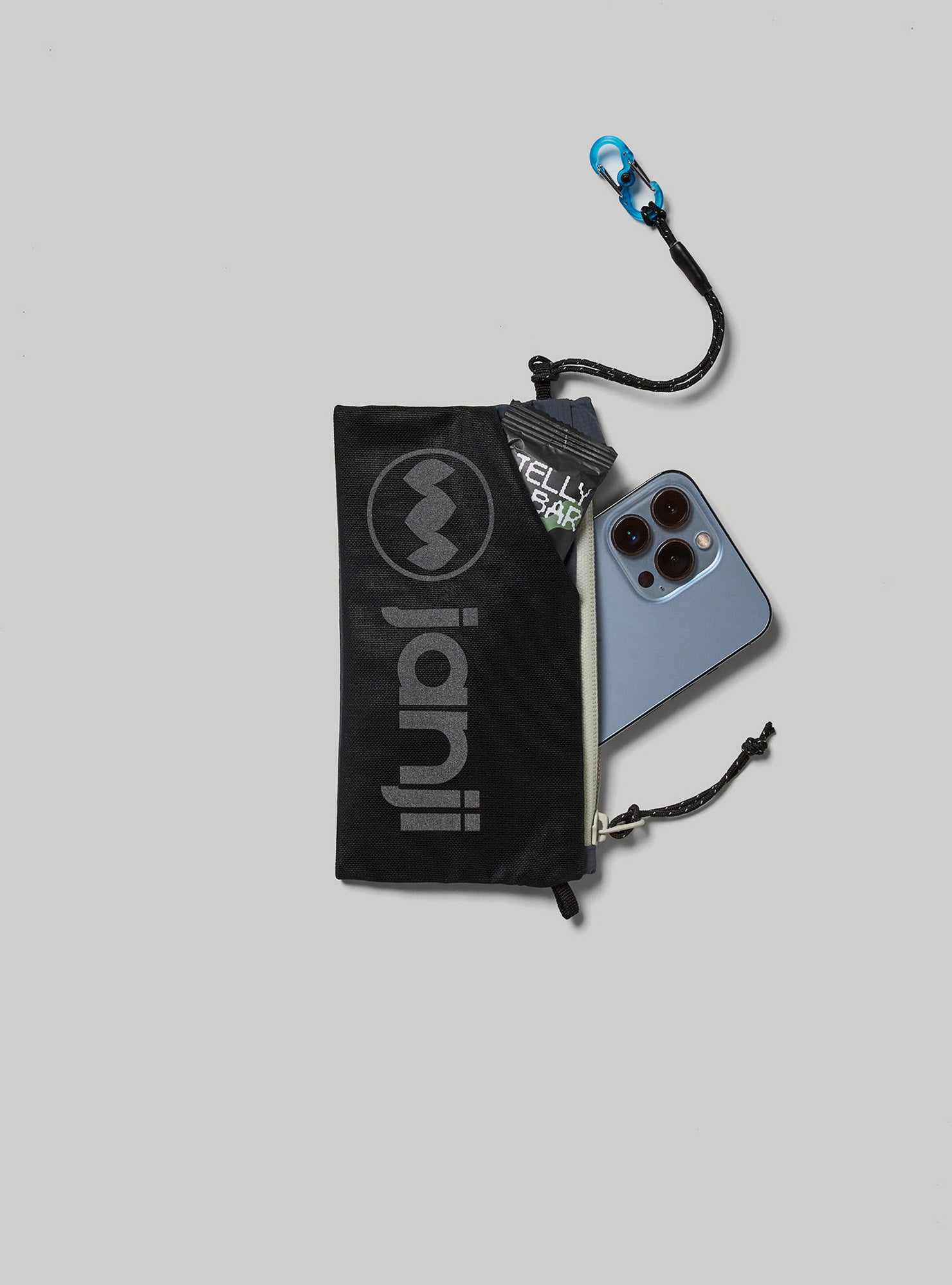 Multipocket Medium Zip Pouch