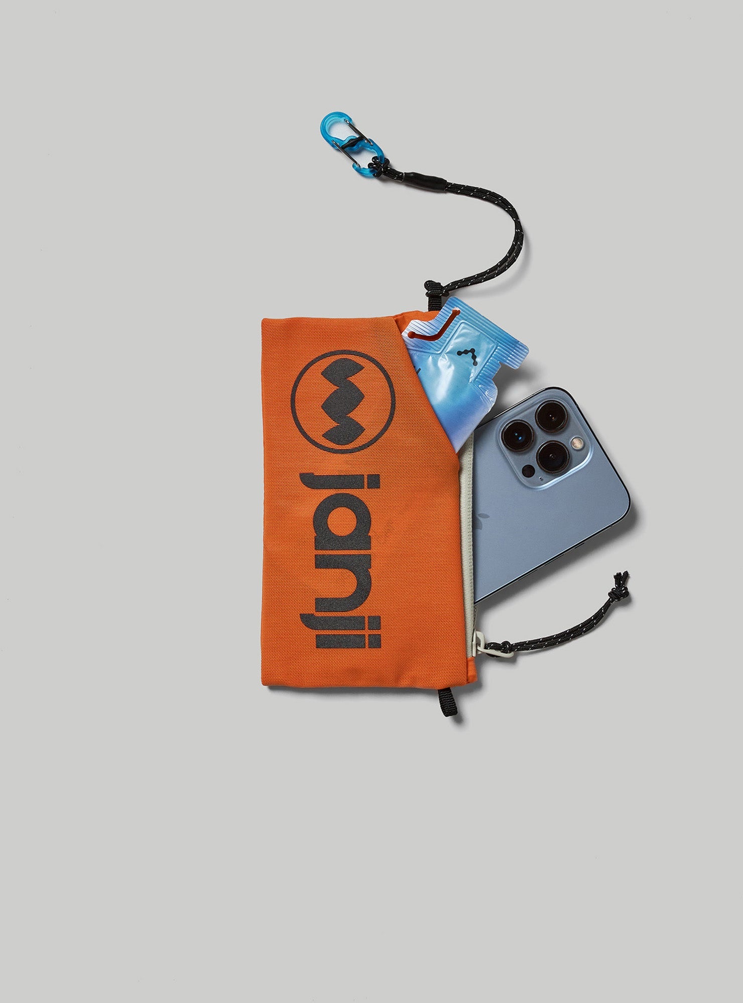 Multipocket Medium Zip Pouch